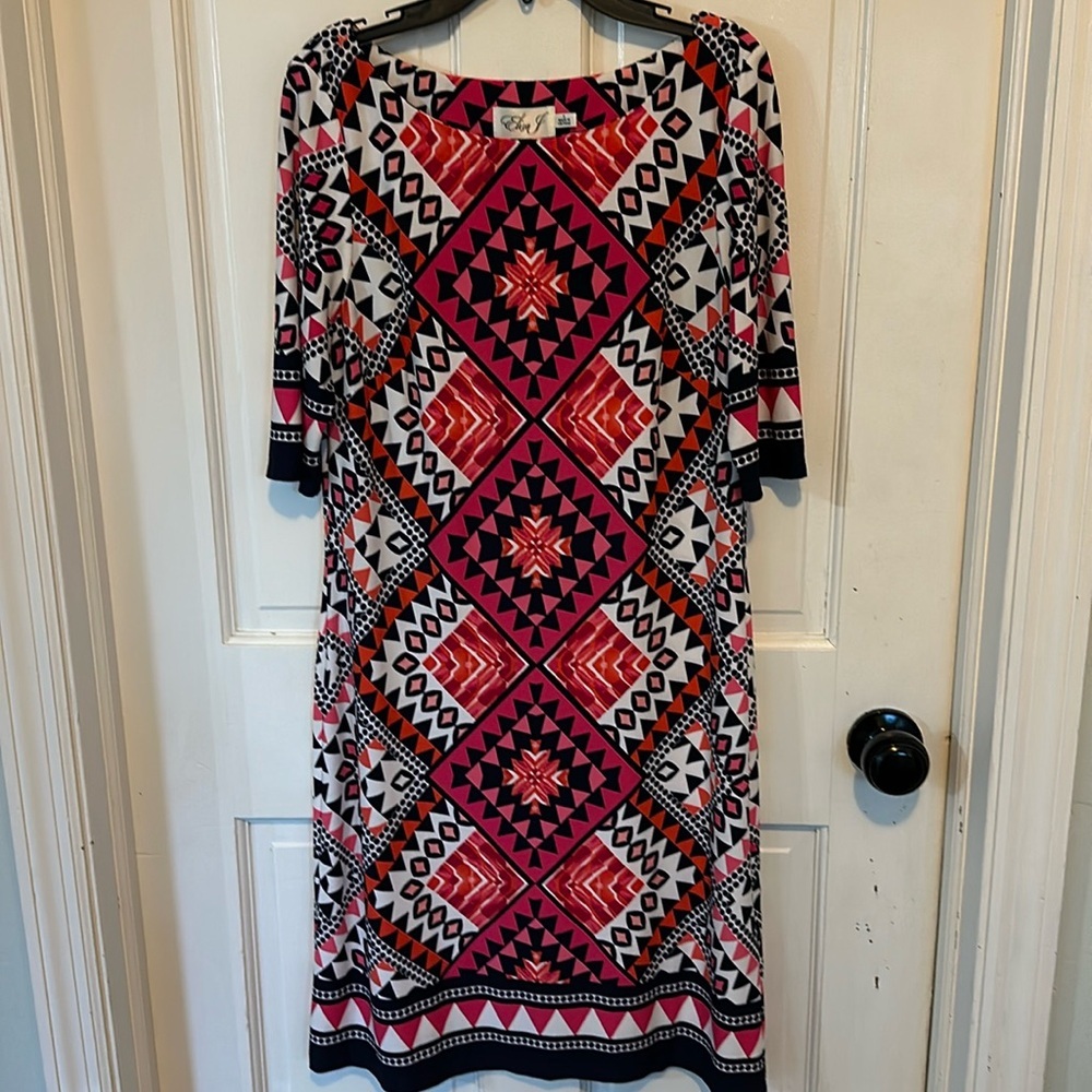 Eliza J Colorful Retro Size 6 Casual Formal Boat Neck Stretch Shift Dress